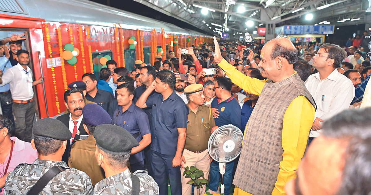New train service will prove beneficial for Raj,Guj: Birla